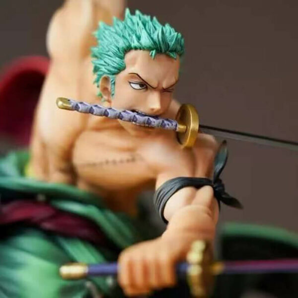 Kukulla Roronoa Zoro