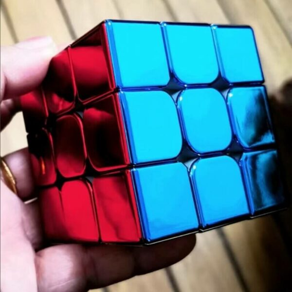 Kub Rubiku Magnetik